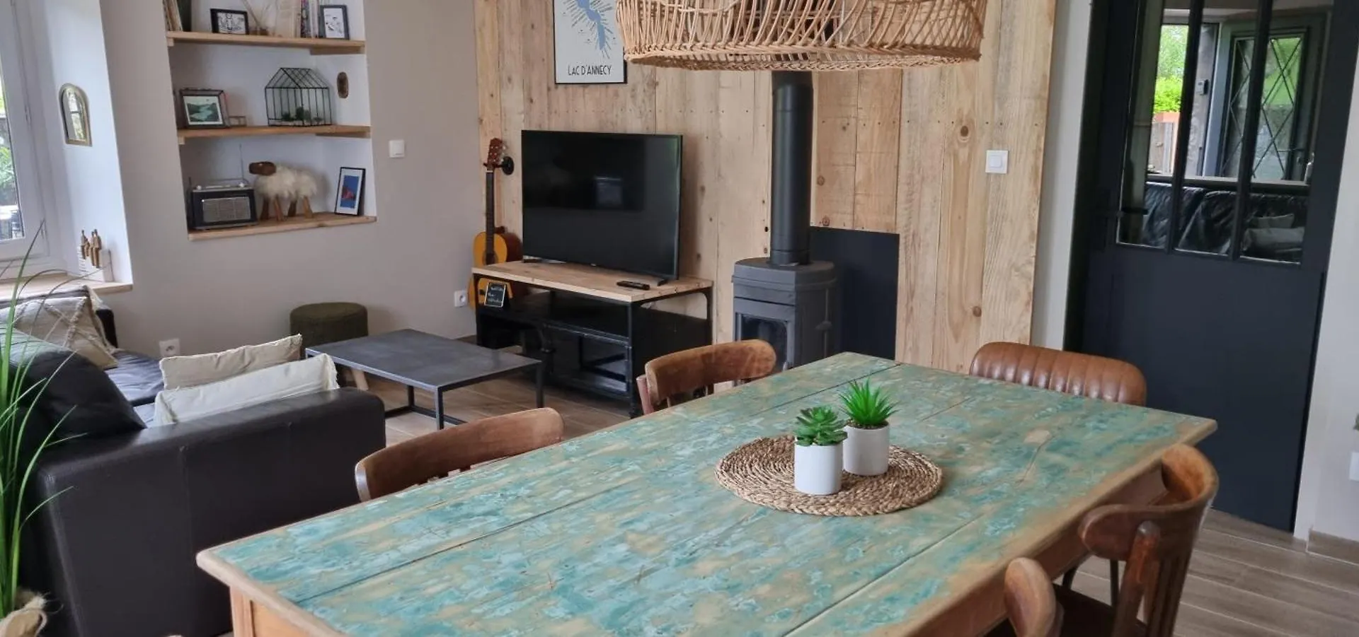 Holiday home Cote Montagnes